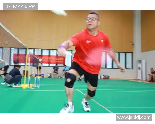 广州羽毛球队在羽毛球状态排行榜中荣登第十名展现出强劲实力与潜力